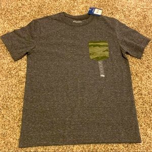 🆕 Arizona Jean Co. tshirt - Boys (10/12)